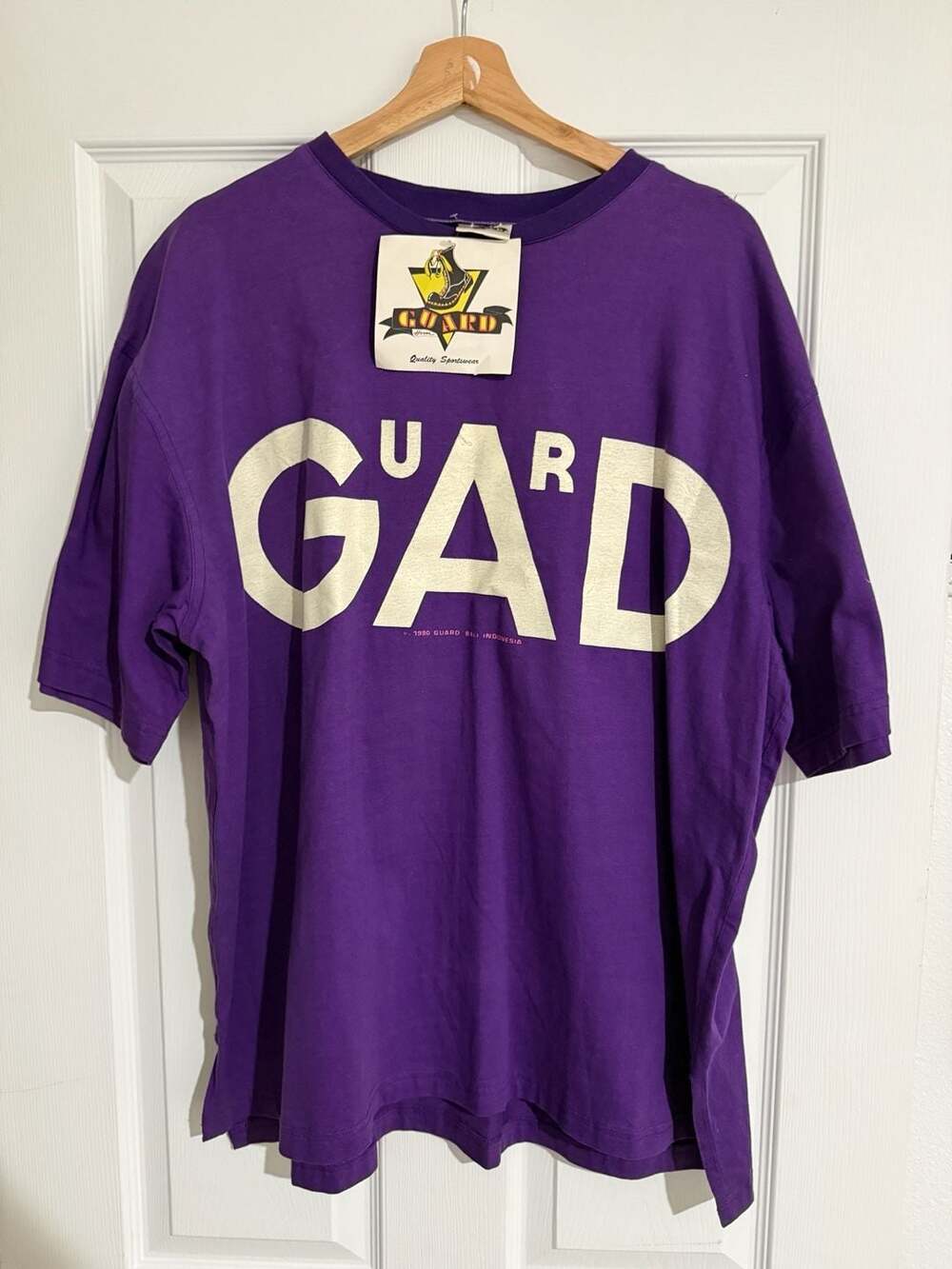 Vintage 1990 Guard House Bali Indonesia G'A'D Graphic T-Shirt Purple